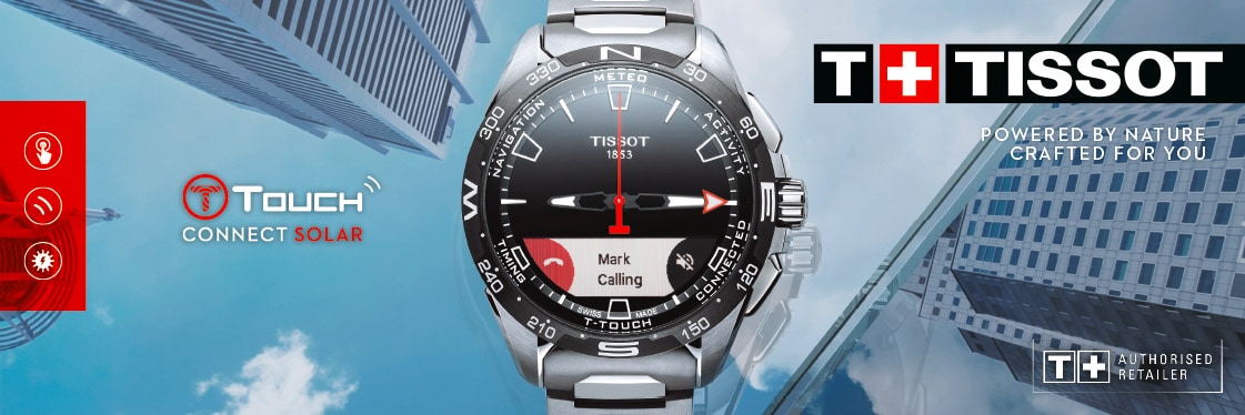Tissot T-Touch Connect Solar Smartwatch avec bracelet en titane