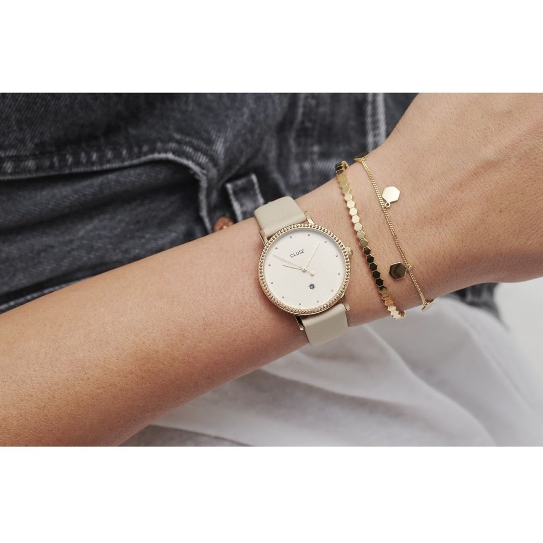 Montre le couronnement cheap cluse