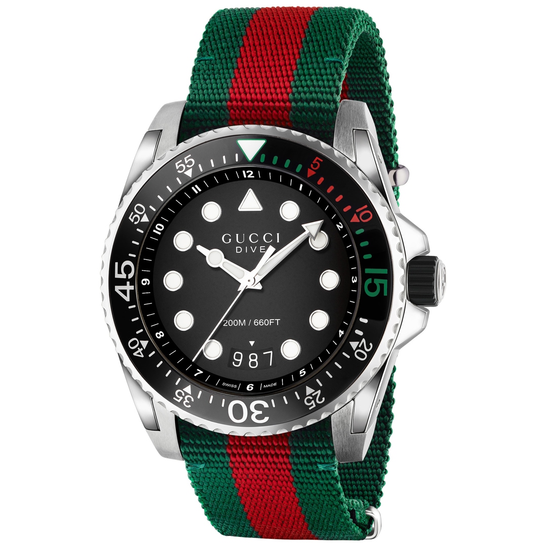 Gucci Dive XL YA136209A