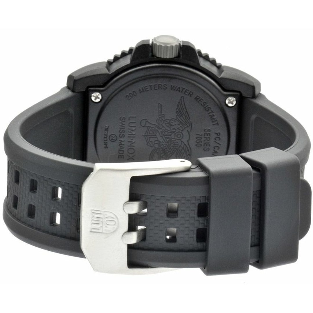 Luminox Navy Seal Colormark 38MM 7050 Series Montre unisexe 7051.BO