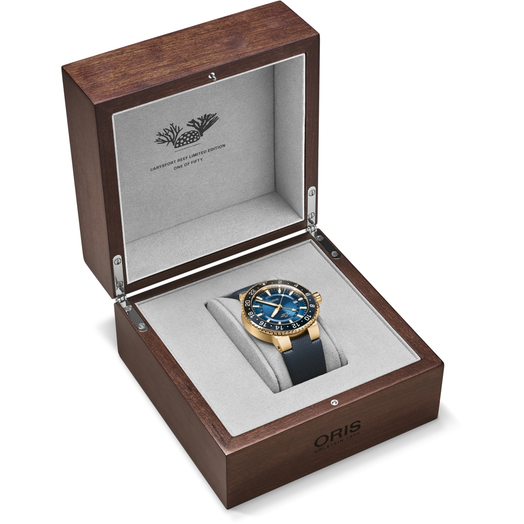 01 798 7754 6185-Set Oris Aquis GMT Carysfort Reef Limited Edition
