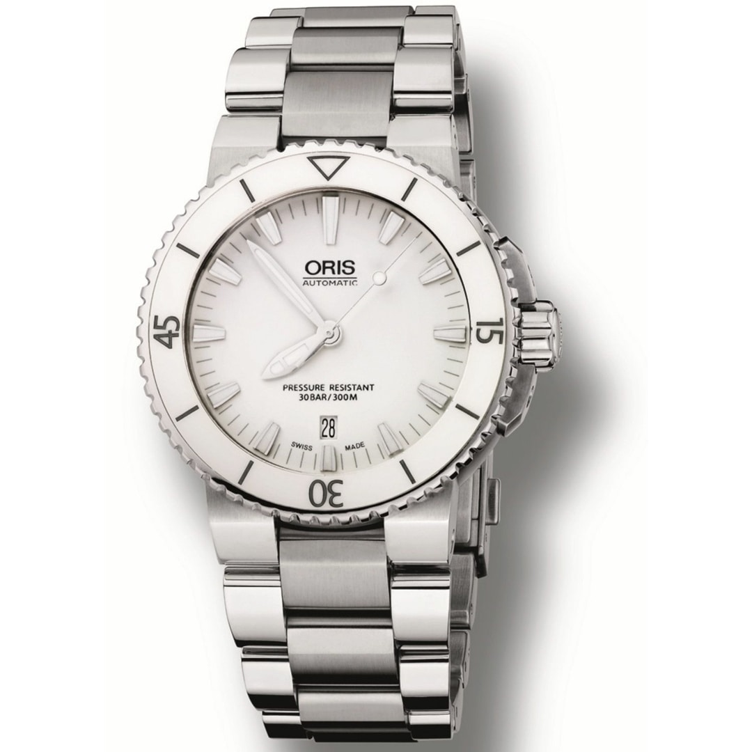 01 733 7653 4156-07 26 01PEB Oris Aquis Date