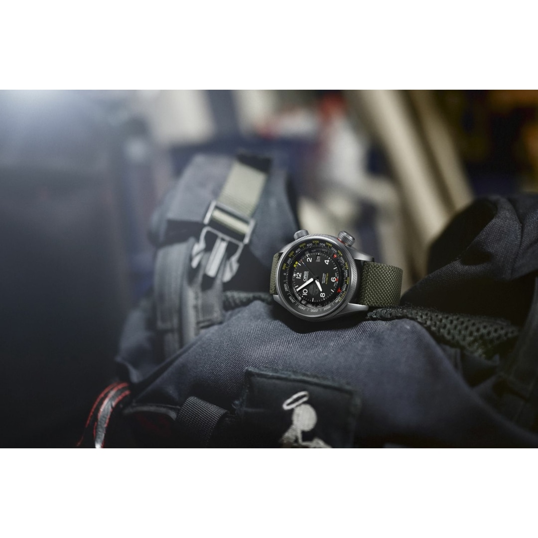 Oris big crown propilot altimeter rega on sale limited edition 733 7705 42 34