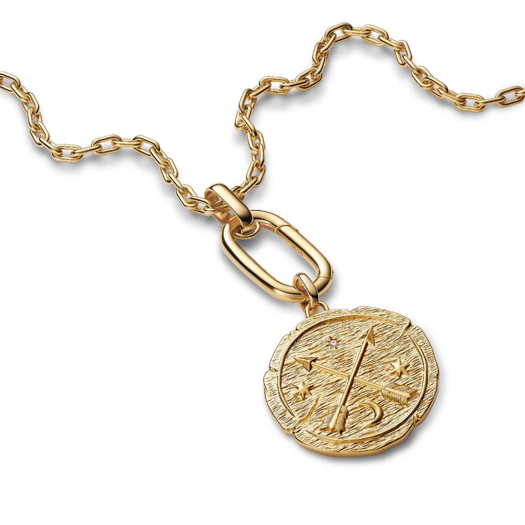 764084C01 | Pandora Gold ME Crossing Arrows Oversized Medallion Charm