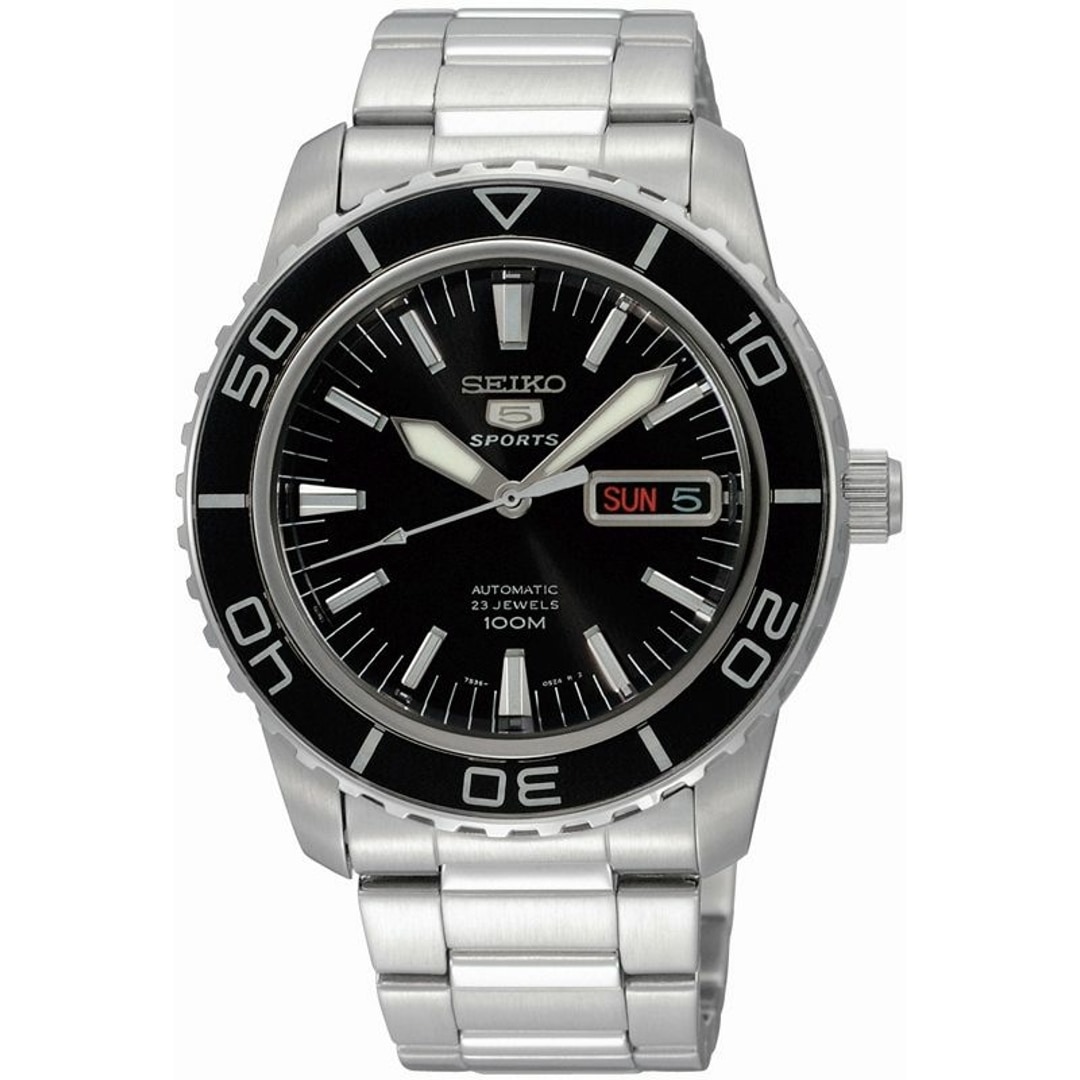 Seiko sport clearance 5 snzh55k1