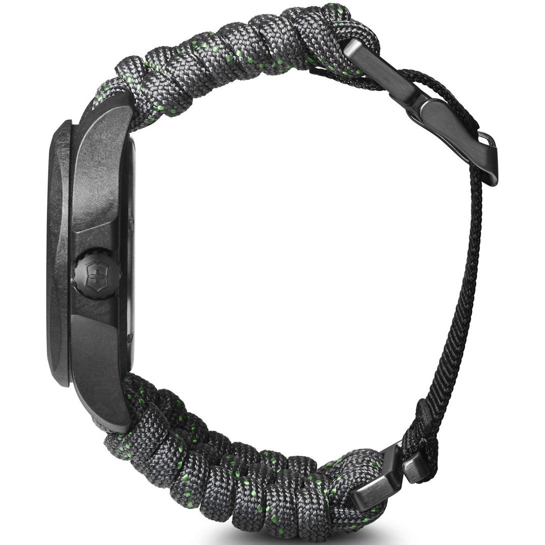 Victorinox Swiss Army I.N.O.X. Carbon | 241861