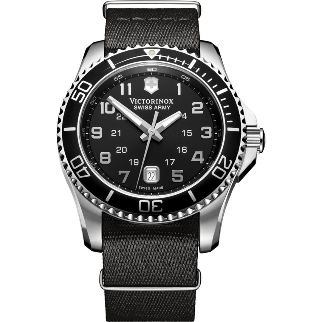 249113 Victorinox Swiss Army Maverick GS