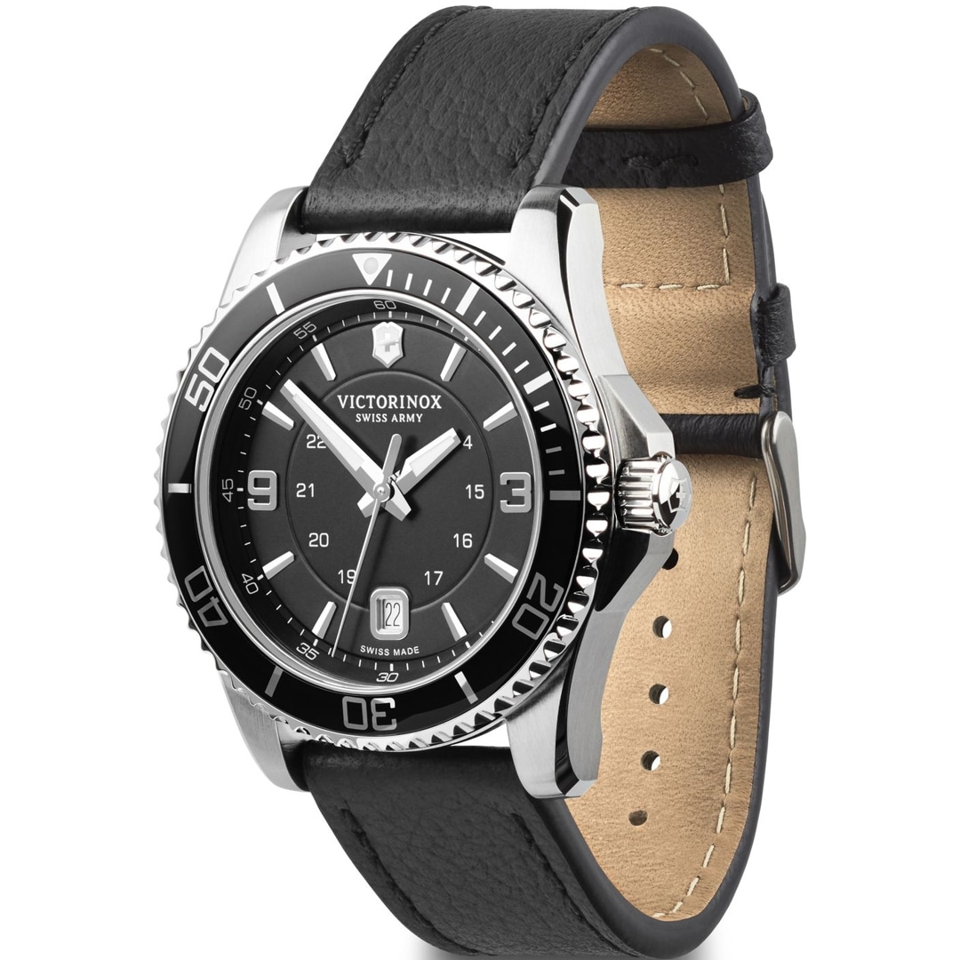 241862 | Victorinox Swiss Army Maverick Large