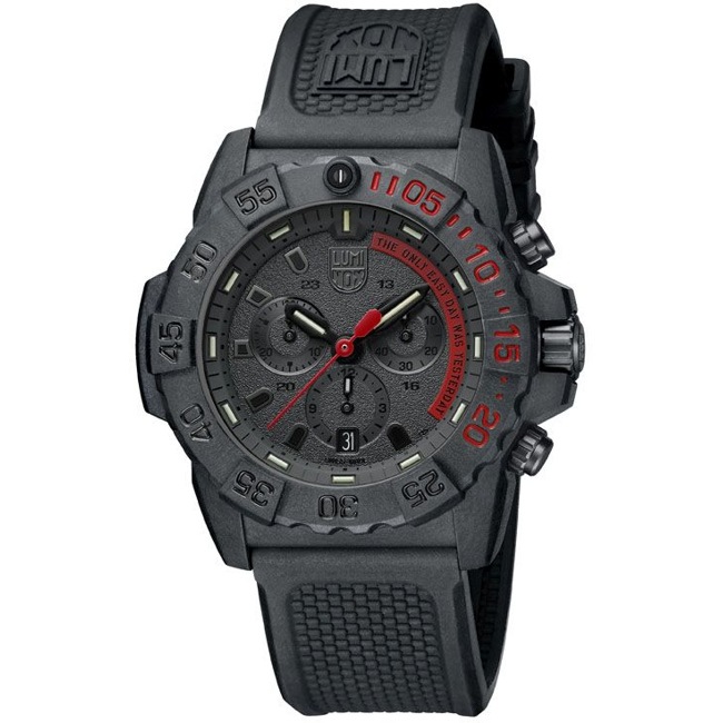 Orologio analogico bicolore con movimento svizzero, quadrante in