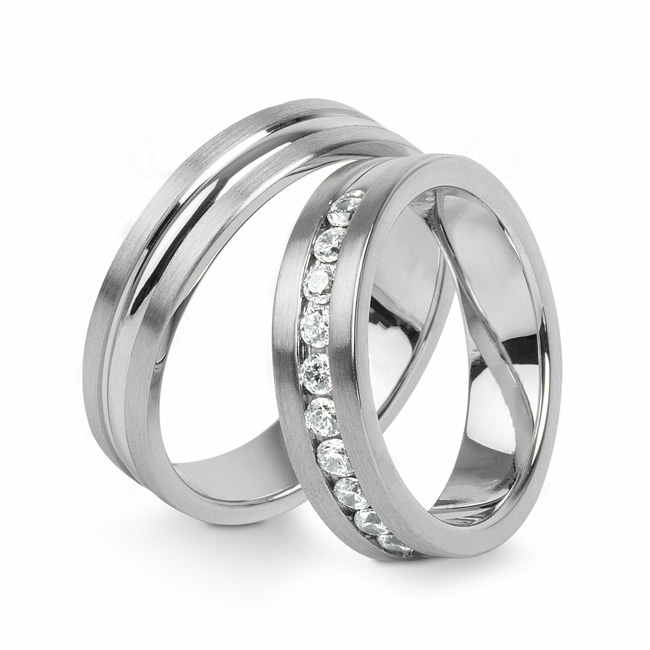 14 carats / 585 or gris