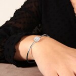 0.50ct Diamond Bangle oval 750/18 K White Gold - AR-69465-WG