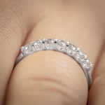 0.50 Karat Diamanten Mémoire Ring 750/18 K Weissgold - RI-70188-WG