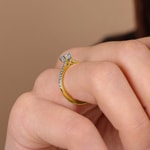 0.50ct diamants bague solitaire pavé or jaune 750/18 ct - RI-25138-GG