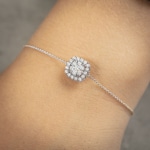 0.51ct Diamond Halo Bracelet 750/18 K White Gold - AR-69468-WG