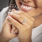 0.75 carats diamants bague de fiançailles halo or gris 750/18 ct - RI-69532-WG