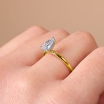 0.82ct bague solitaire poire or jaune 750/18 ct - RI-07267-GG