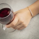 1.00ct Diamond Halo Bracelet 750/18 K Yellow Gold - AR-69526-GG