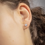 1.00 Karat Solitär GIA-Diamantohrstecker 750/18 K Weissgold in 6-Griff - CGOR002-050-WG