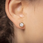 1.00ct GIA Diamond Solitaire Stud Earrings 750/18 K Yellow Gold Bezel Set - CGOR003-050-GG