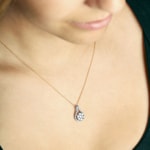 1.01 Karat Halo Diamantanhänger 750/18 K Weissgold - AN-69297-WG