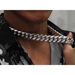 18mm Chaîne Cuban Link argenté avec zircones sur le fermoir - KE0013-S-18MM