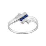 Bague or gris 750/18 ct avec 3 saphirs