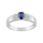 Bague or gris 750/18 ct avec saphir 0.47ct. et diamants 0.04ct.