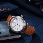 Aerowatch 1942 Big Date en cuir brun - A 41900 AA04