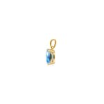 Pendant 750/18 K Yellow Gold with Blue Topaz - P114T