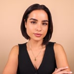 Pendentif or jaune 750/18 ct avec rubis, Main de Fatma - P133.2R