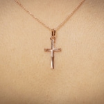 Anhänger 750/18 K Roségold 10x17mm, Kreuz - 20814R