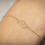 Bracelet 375/9 K Yellow Gold with Lotus Blossom - 9K7933