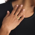 Calvin Klein Women's Ring Spiral Gold - 35000767
