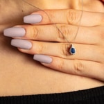 Collier 750/18 K Weissgold, Diamanten 0.11 ct H/si & Saphir - AN-095373-SAF-WG