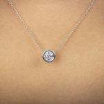 Collier or gris 750/18 ct avec diamant GIA 0.70 ct H/si serti clos - CGAN003-070-WG