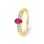 Damenring 750/18 K Gelbgold mit Rubin oval & Zirkonia
