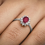 Damenring 750/18 K Weissgold, Diamanten 0.22 ct H/si & Rubin 1.23 ct - RI-097267-RUB-WG