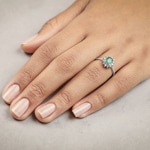 Bague or gris 750/18 ct avec diamants 0.22 ct H/si et émeraude 0.62 ct - RI-097267-SMA-WG