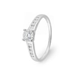 Damenring 750/18 K Weissgold mit Zirkonia Solitär und Seitensteine - IH012GZ