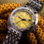 Doxa SUB 200T Divingstar Sunray - 804.10.361S.10