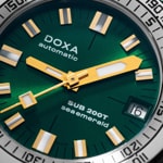 Doxa SUB 200T Sea Emerald Sunray - 804.10.131S.26