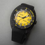 Doxa SUB 300 Carbon Divingstar - 822.70.361.20