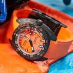 Doxa SUB 300 Carbon Professional - 822.70.351.21