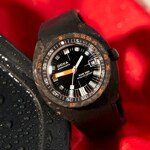 Doxa SUB 300 Carbon Sharkhunter - 822.70.101.20