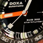 Doxa SUB 300 Carbon Sharkhunter - 822.70.101.20