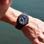 Doxa SUB 300 Carbon Sharkhunter - 822.70.101.20