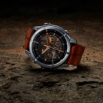 Garmin Fenix 8 - 51mm AMOLED Sapphire Graphite / Cuir marron - 010-02905-40