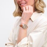 Garmin Lily 2 Classic Smartwatch Coyote Tan / Cream Gold - 010-02839-02