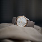 Hamilton Jazzmaster Performer Auto Beige 34mm - H36125890