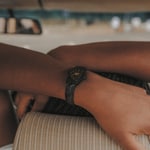 Hamilton Shaped Ventura S Black & Gold - H24201730